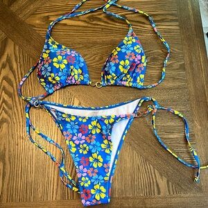 blue Hawaiian floral bikini size large
